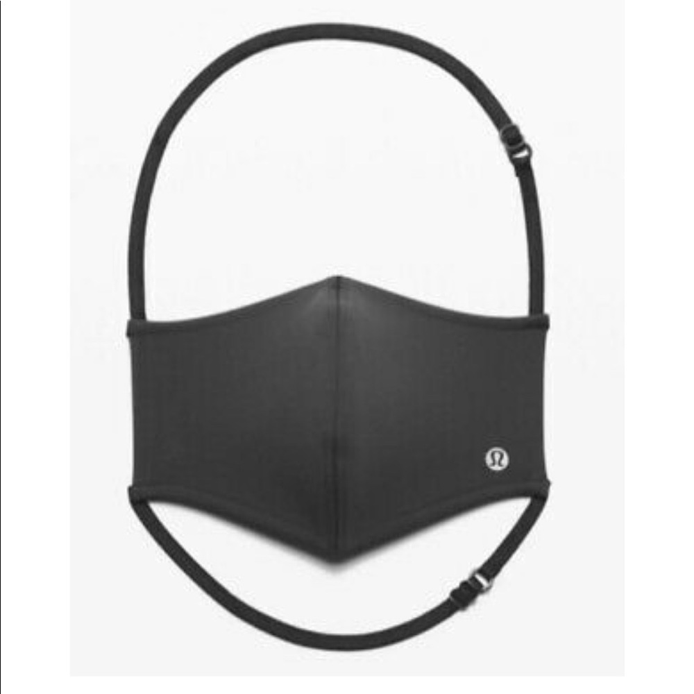 NWT lululemon double strap face mask